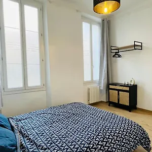 https://pleasant-3-bedroom-flat-in-the-center-of-marseille.fr-provencehotel.com